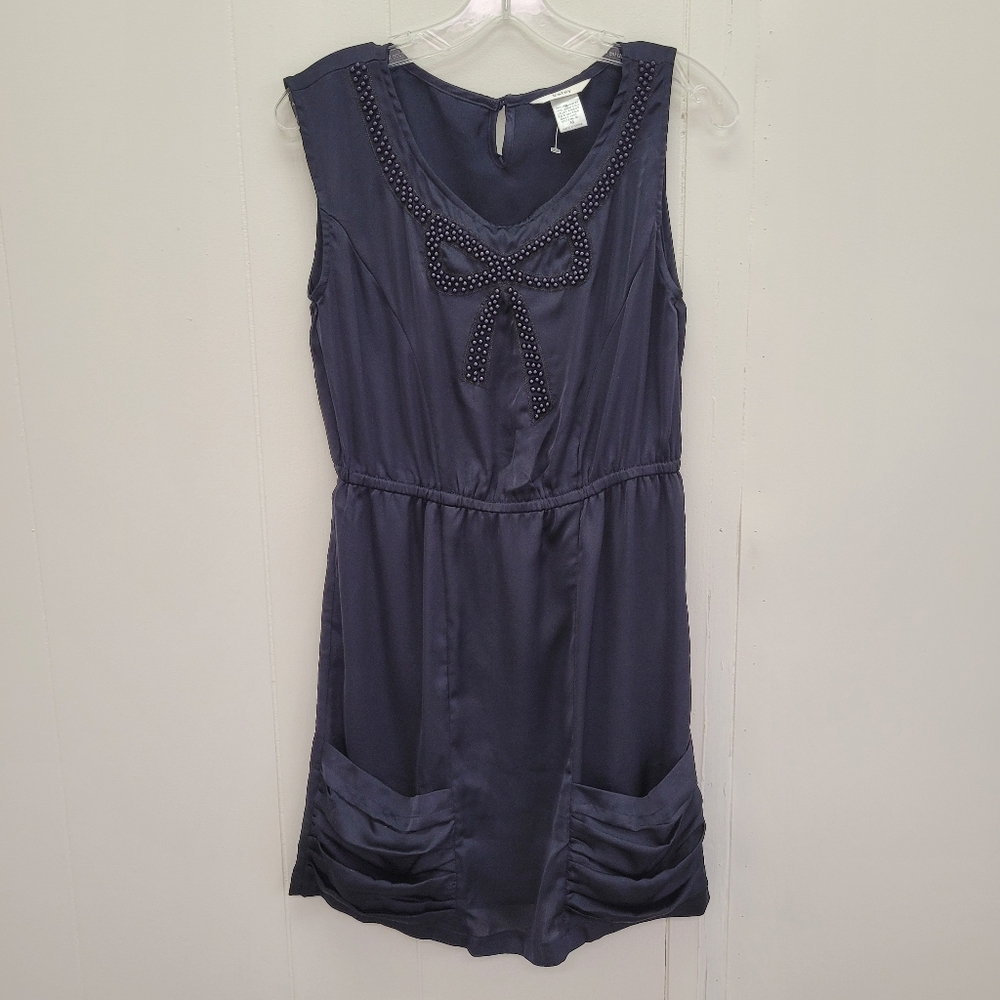 Esley Sleeveless Bow Beaded Detail Dress